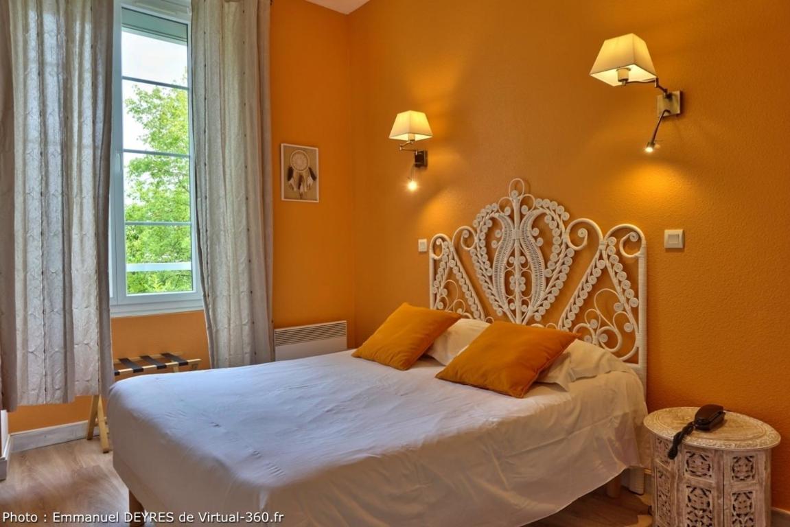 Queen Serenity Hotel Redon Zewnętrze zdjęcie