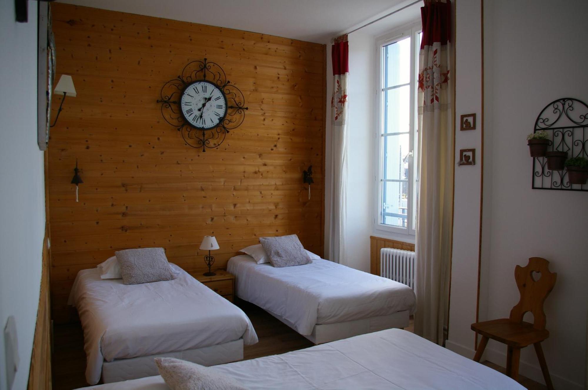 Queen Serenity Hotel Redon Zewnętrze zdjęcie